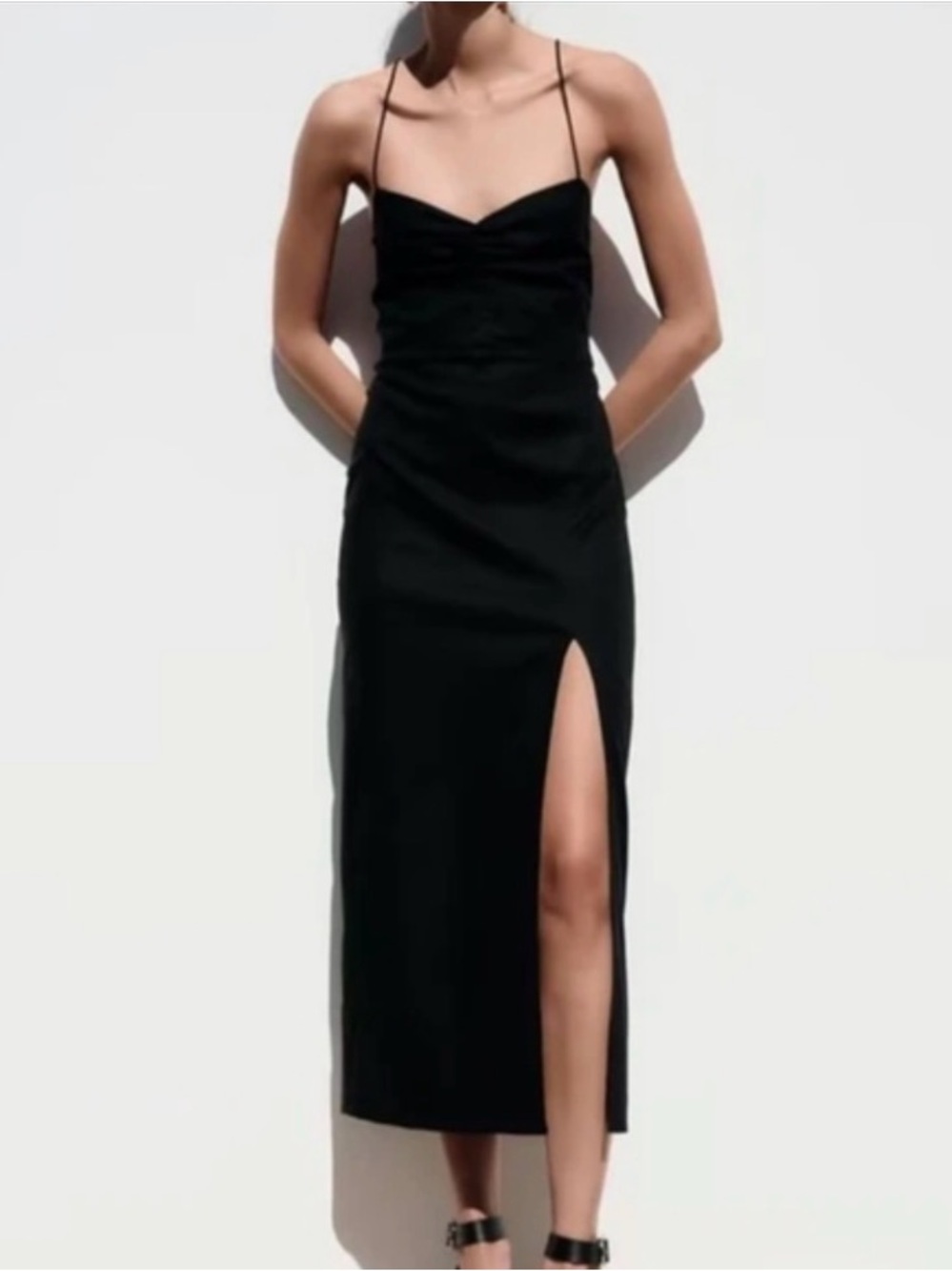 Black Linen Spaghetti-Strap Dress with Thigh Slit Zara XS